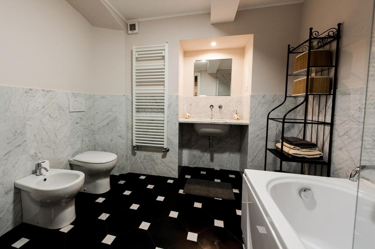S. Bernardo Apartment *